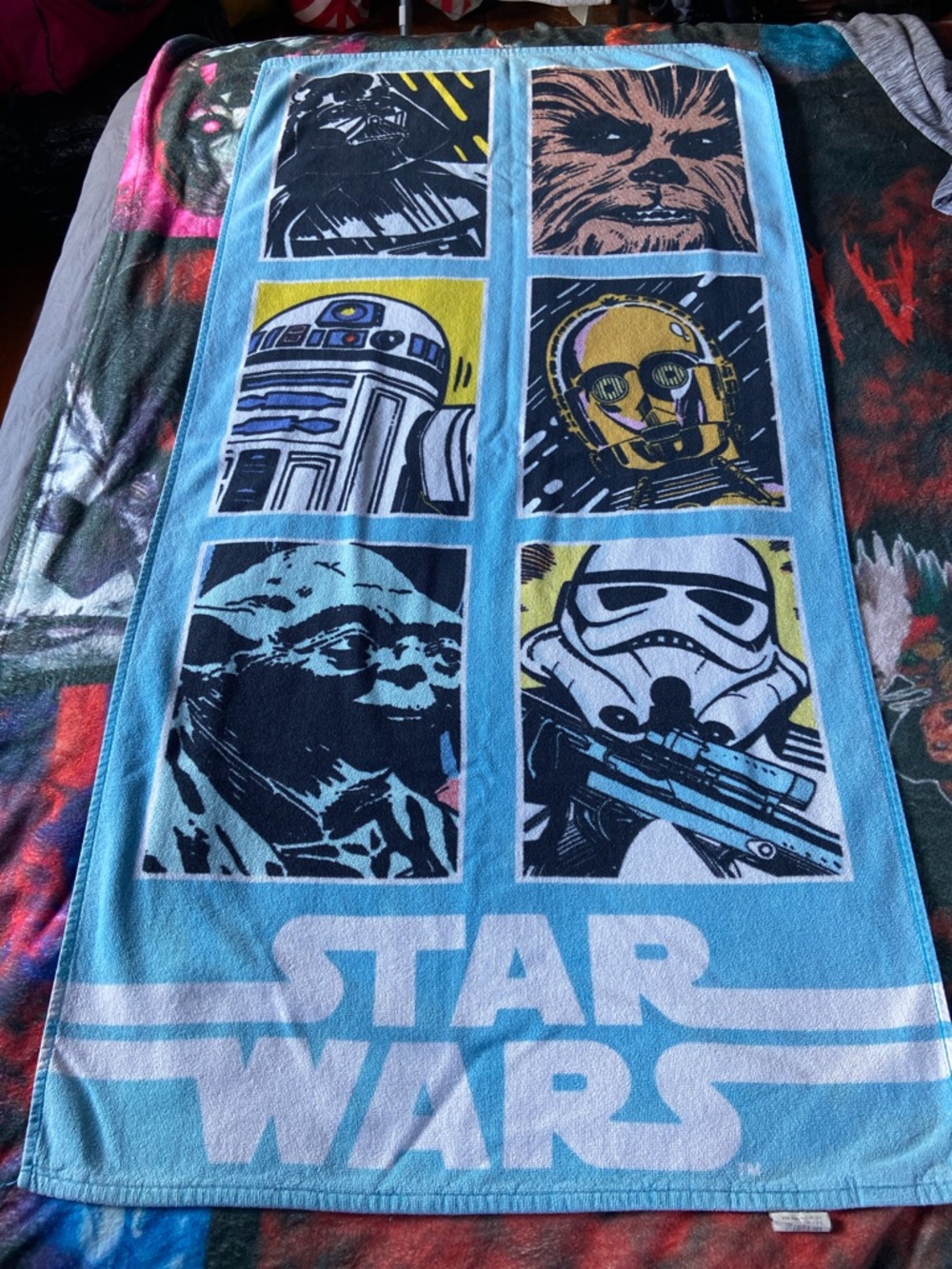 Star Wars 2015 Light Blue Panel Towel with Multi-Color Character Blocks